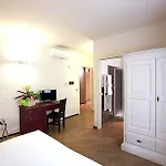 Leon D'oro Hotel
