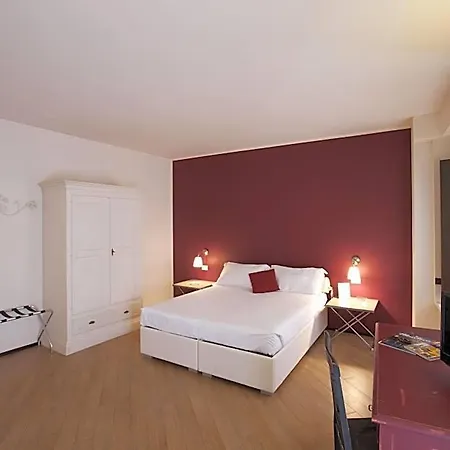 Hotel Leon D'oro 2*