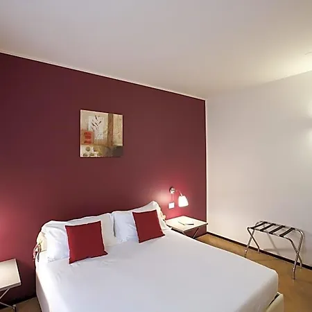 Hotel Leon D'oro 2*