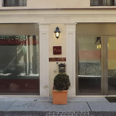 Leon D'oro 2* Mantova