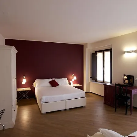 Hotel Leon D'oro 2*